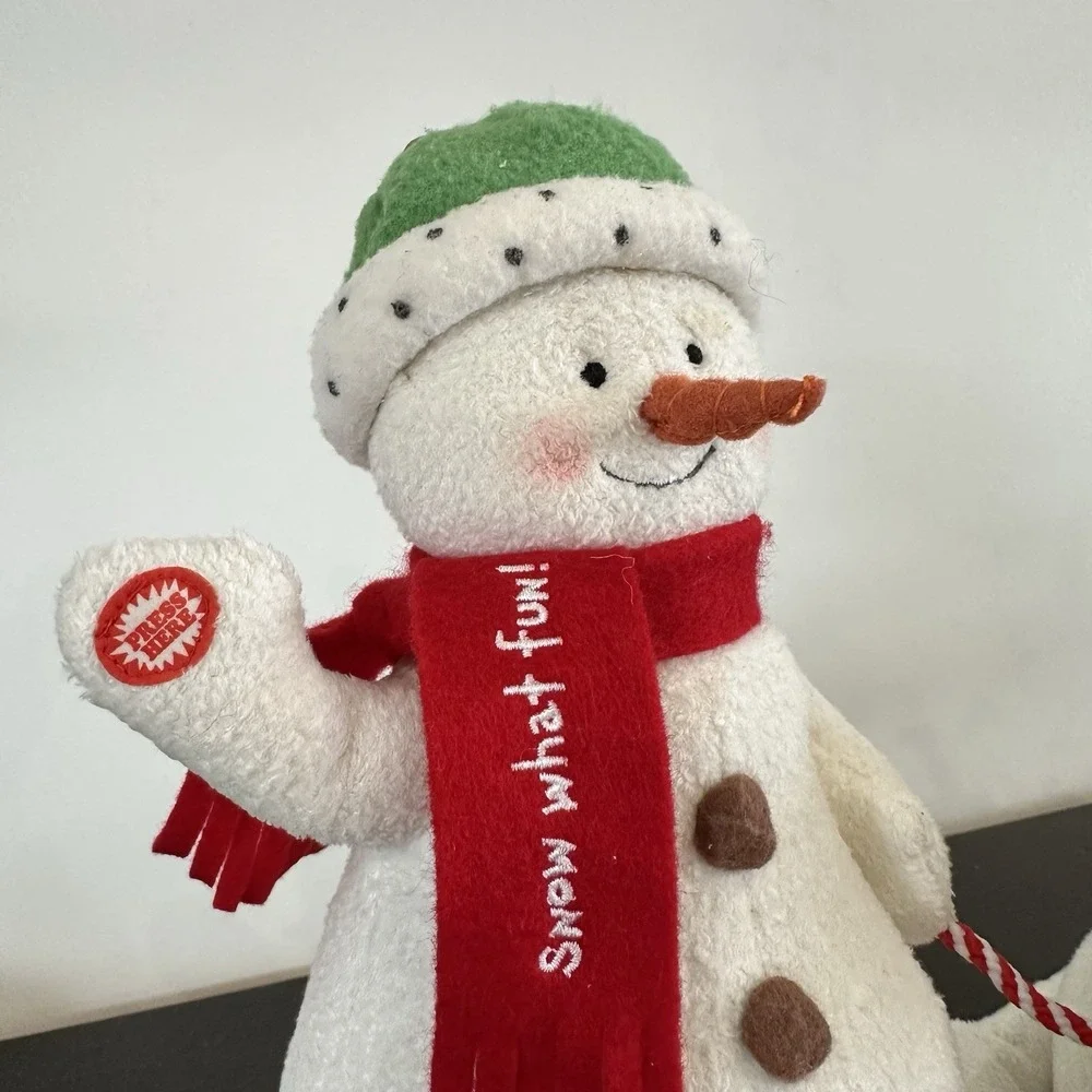 Hallmark Jingle Pals 2004 Singing Animated Snowman Dog Xmas Plush Musical Jingle